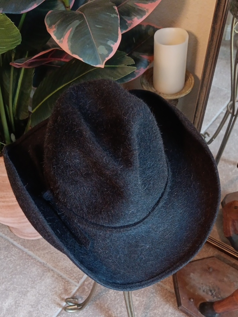 Vtg Joe Bill Miller Black Hairy Long Hair Wool C-Crown Fedora Hat Betmar RN18537